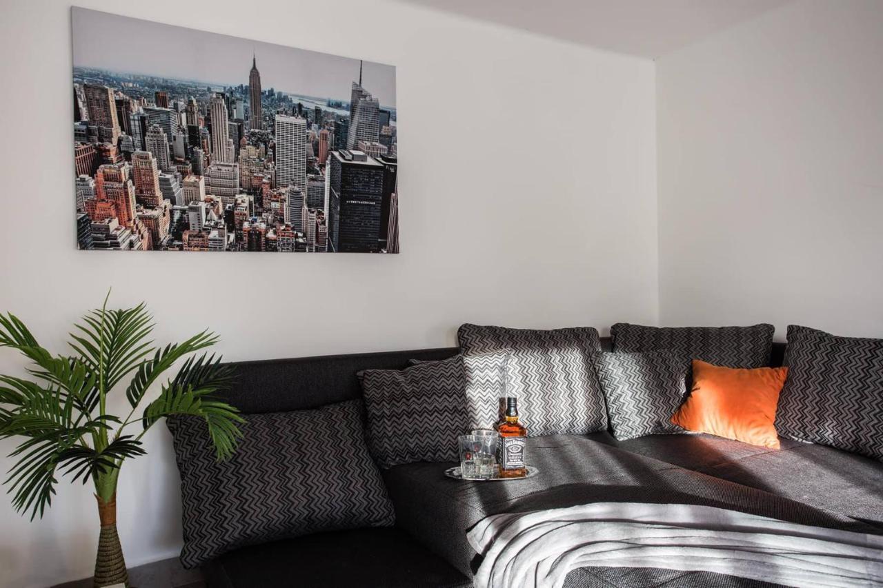 Csigahaz Apartman Печ Екстериор снимка
