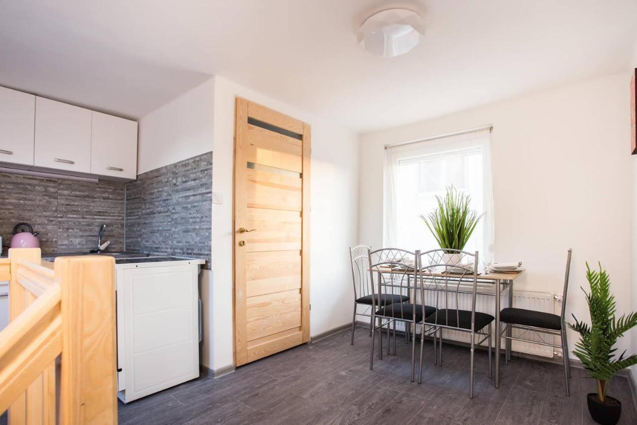 Csigahaz Apartman Печ Екстериор снимка