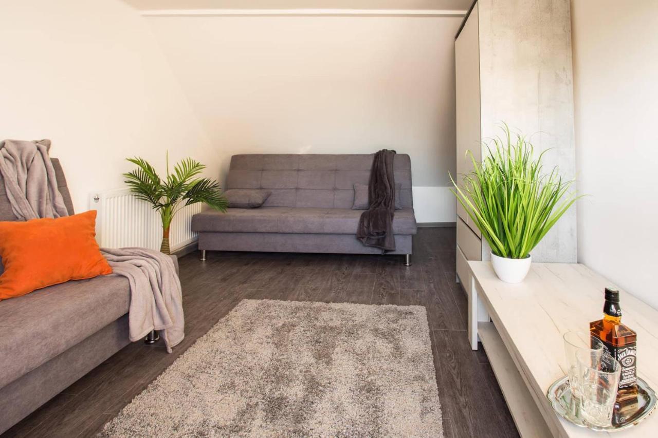 Csigahaz Apartman Печ Екстериор снимка